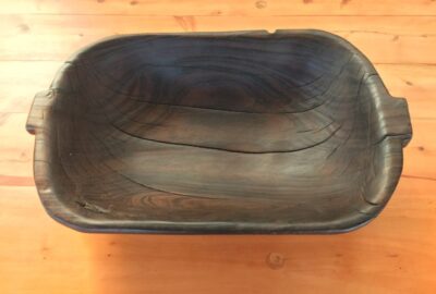 Bateas de madera, piezas únicas, talladas a mano